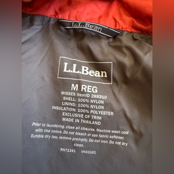 LL BEAN womens M Primaloft Quilted VEST Logo OUTDOOR layering Rust Zip Pockets - Picture 7 of 7